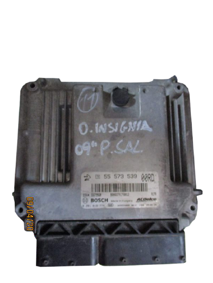 Opel Insignia 2000 Diesel anno dal 2008 al 2013 Centralina motore Bosch 0281015774 55573539