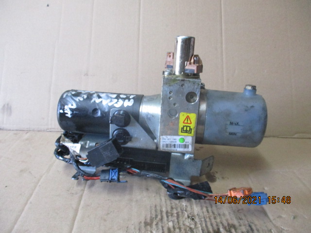 Renault Megane CC Cabrio anno dal 2004 al 2009 Pompa idraulica apertura tetto E84871789 E84919603
