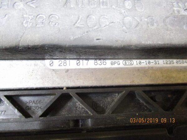 Audi Q5 2000 Diesel anno dal 2008 al 2013  ECU Centralina motore 03L906018MP 0281017836