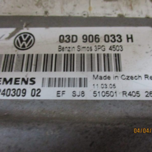 Volkswagen Fox 1200 Benzina anno dal 2003 al 2011 Centralina motore 03D906033H 5WP40309 02