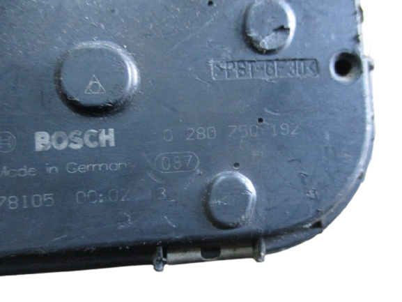 Citroen C1 Peugeot 107 Toyota Yaris e Aygo anno dal 2005 al 2014 Corpo farfallato Bosch 0280750192