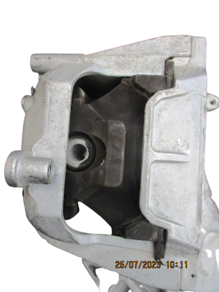 Audi A3 Volkswagen Seat Skoda  anno dal 2003 al 2013 2 Supporti motore 03L199207