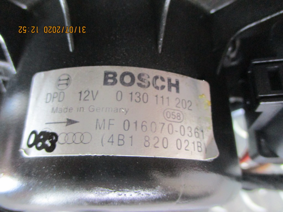 Audi A6 2° serie anno dal 2000 al 2006 Motorino ventola abitacolo bosch 0130111202 4B1820021B