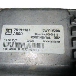 Chevrolet Spark 1000 Benzina anno dal 2009 al 2015 Centralina motore ECU 25191187 5WY1V20A