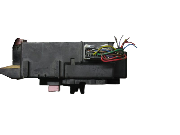 Citroen C-Crosser Peugeot 4007 Mitsubishi Outlander 2200 Diesel anno dal 2007 al 2012 Centralina Bsi Portafusibili 8637A318 519087902 00257328