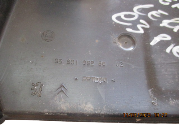 Citroen C3 Picasso Peugeot 207  208   anno dal 2008 al 2017 Serbatoio cerina 9680109280