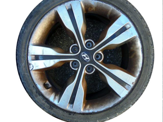 Hyundai Veloster anno dal 2011 al 2017 N° 4 Cerchi in lega R18