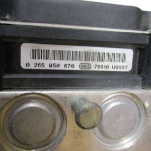 Fiat Bravo 1600 Diesel anno dal 2007 al 2014 Pompa Centralina Abs 0265235291 0265950670  51789679