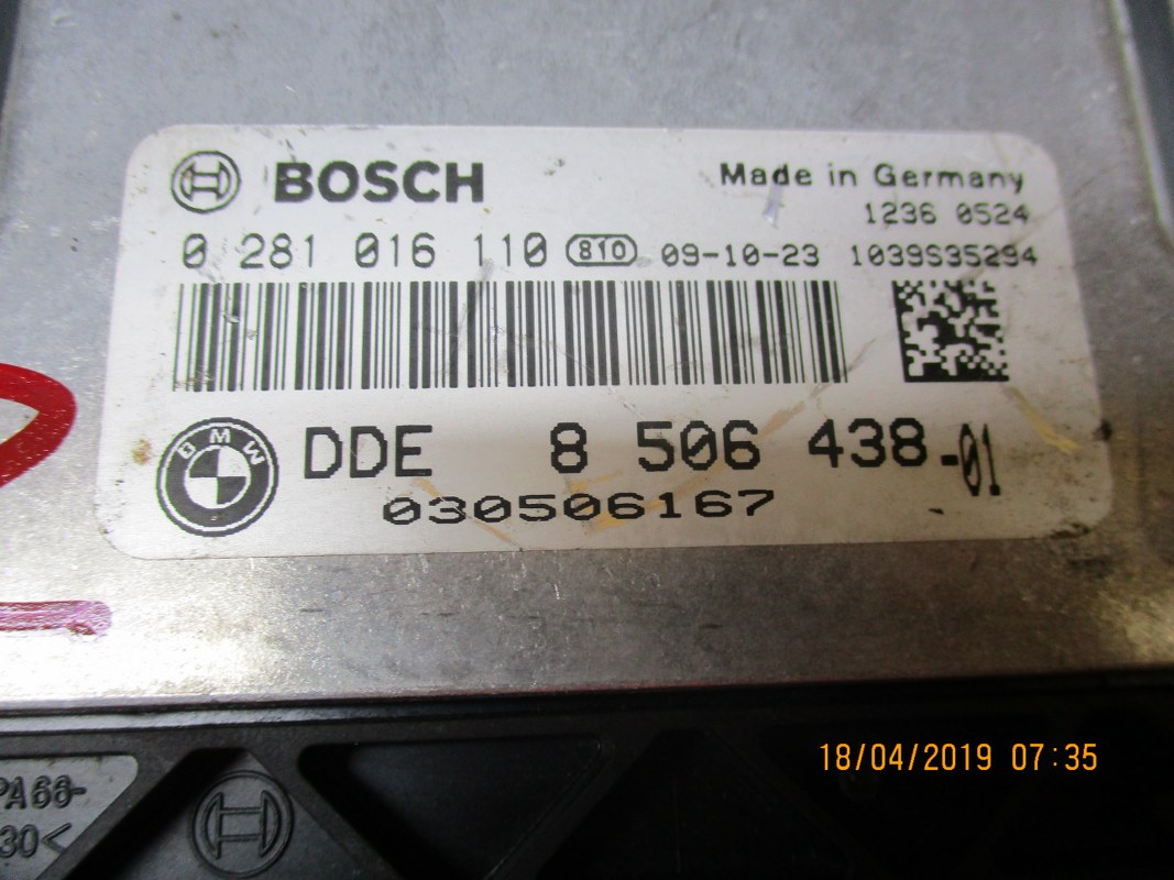BMW Serie 1 E87 2000 Diesel anno dal 2003 al 2011 Centralina motore 0281016110 DDE 8506438-01
