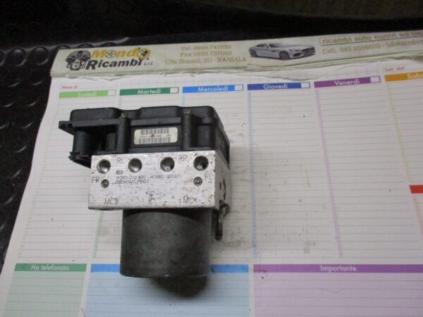 Nissan Qashqai 1° serie J10  anno dal 2006 al 2014 Gruppo Abs 0265231899 0265800609 47660-JD000