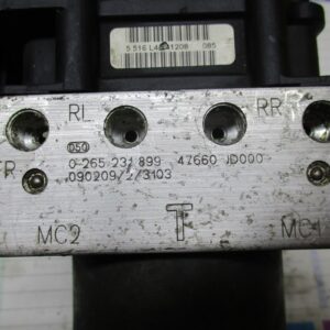 Nissan Qashqai 1° serie J10  anno dal 2006 al 2014 Gruppo Abs 0265231899 0265800609 47660-JD000