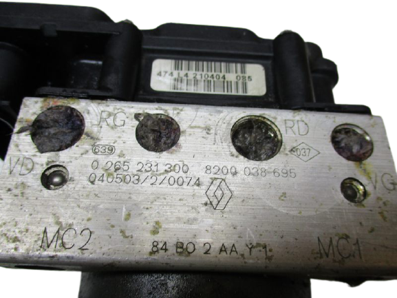 Renault Megane anno dal 2003 al 2008 aggregato Abs 8200038695 0265800300 0265231300