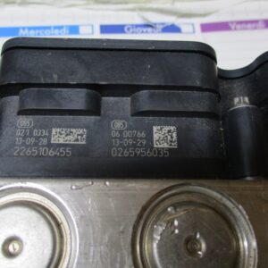 Renault Clio  Captur Dacia Sandero  anno dal 2012 al 2019 Gruppo Abs 47660 8644R   13100120611 2265106455 0265956035