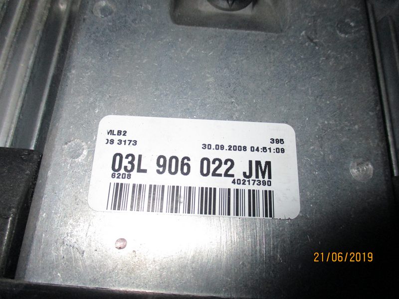 Audi A4 2000 Diesel anno 2009 Centralina motore 03L906022JM 0281015328