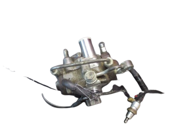 Toyota Rav4 3° serie 2200 Diesel anno dal 2006 al 2013 Pompa iniezione Denso 22100-0R050 110kw