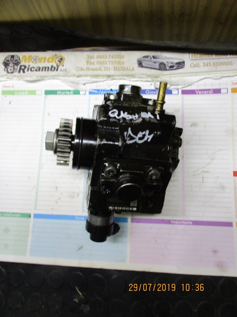 Nissan Qashqai 2000 Diesel anno 2010 Pompa iniezione 0445010223 9148074 H8200690744 8200934657.