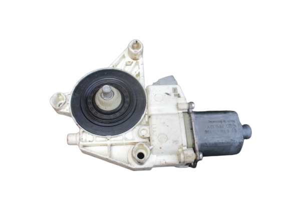 Mercedes Classe B W246 anno dal 2011 al 2019 Motorino alzavetro anteriore sinistro 0130822690