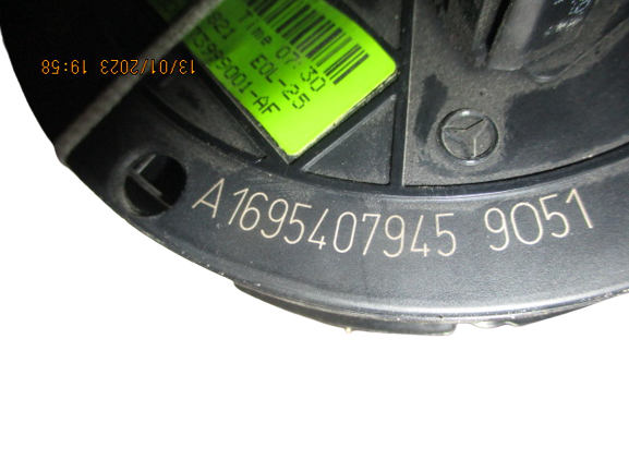 Mercedes Classe B W245 Classe A W169 anno dal 2005 al 2011 Sensore angolo sterzata A1694641218 A1695407945