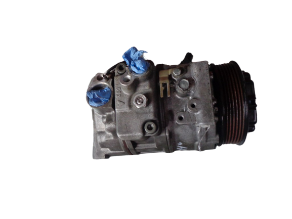 Mercedes Classe C 220 W 203 Diesel anno dal 2000 al 2007 Compressore aria condizionata 447220-8222 7SEU16C 12B26761