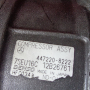 Mercedes Classe C 220 W 203 Diesel anno dal 2000 al 2007 Compressore aria condizionata 447220-8222 7SEU16C 12B26761