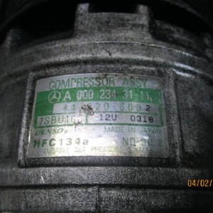 Mercedes ML 270 W163 e Mercedes Vito W638 anno dal 1997 al 2005 Compressore aria condizionata Denso 447220-8092 A0002343111