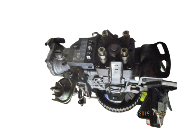 Mitsubishi Pajero 1° serie 2500 diesel anno dal 1987 al 1991 Pompa iniezione 104640-3821