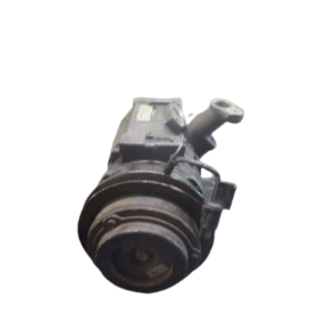 Mitsubishi Pajero 3° serie anno dal 1999 al 2006 Compressore aria condizionata 447220-3991
