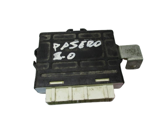 Mitsubishi Pajero anno dal 1991 al 1999 Centralina Cambio MR528637 X4T71773M