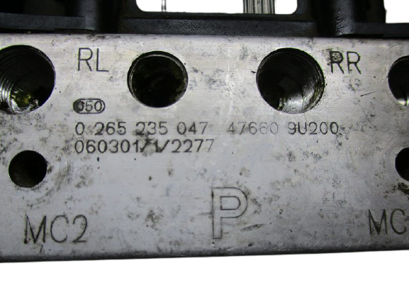 Nissan Note 1500 Diesel anno dal 2004 al 2013 Pompa e centralina Abs 0265950496 0265235047 08568113 C025747660 9U200
