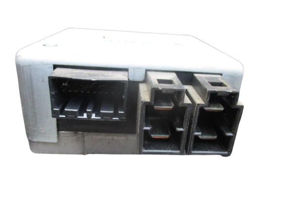 Opel Agila B Suzuki Splash  anno dal 2008 al 2015 Centralina servosterzo 38720-51K10