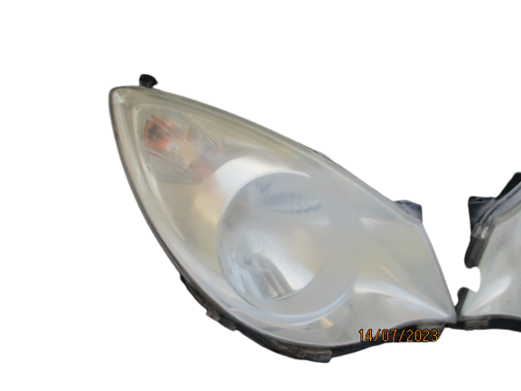 Opel Agila B 1200 Benzina anno dal 2008 al 2015 Musata muso anteriore di colore blu