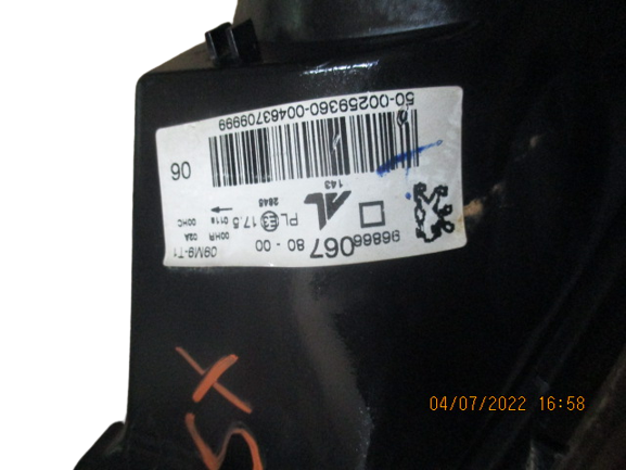 Peugeot 206 Plus anno dal 2009 al 2012 Faro fanale anteriore sinitro 9686806780