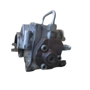 Toyota Rav4 3° serie 2200 Diesel anno dal 2006 al 2013 Pompa iniezione Denso 22100-0R010 100kw