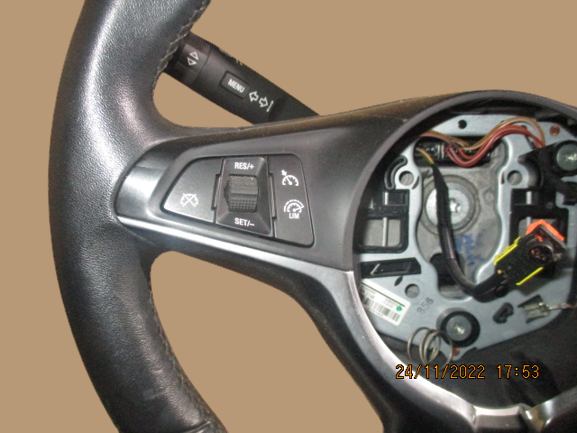 Opel Adam anno dal 2013 al 2019 Volante