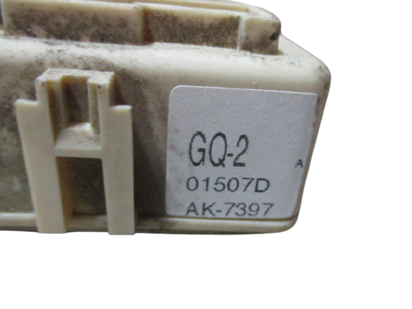 Kia Carnival anno dal 1998 al 2006 Centralina fusibili GQ-2 01507D AK-7397