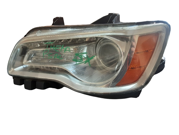 Lancia Thema   2011 in poi 68042153AD Fanale anteriore sinistro xeno
